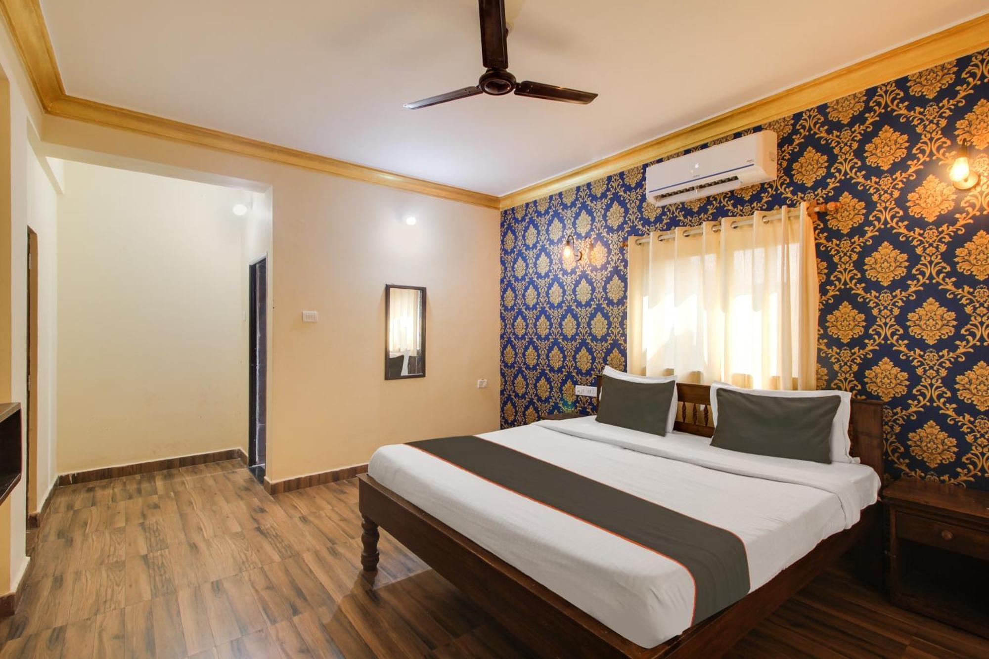 Collection O Romeos Place Baga Beach Hotel Calangute Buitenkant foto